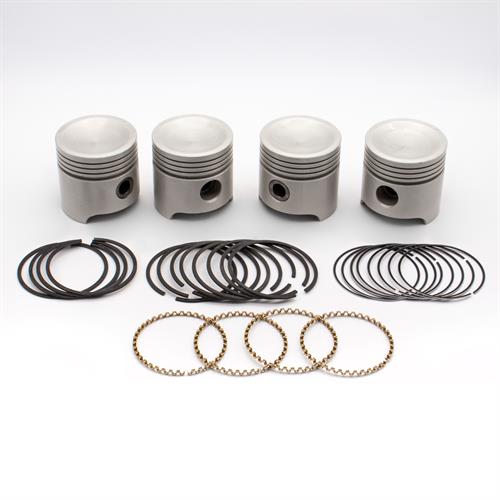 Short skirt clearance pistons